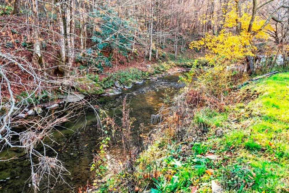 tbd E Little Horse Creek Road Lansing, NC 28643