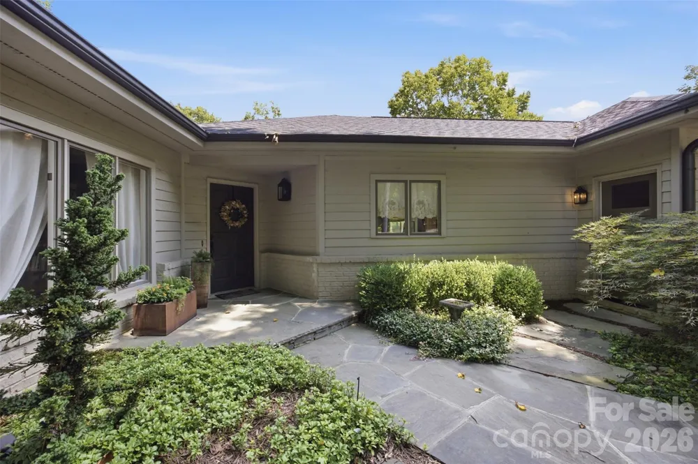 528 Stuart Ridge Cramerton, NC 28032