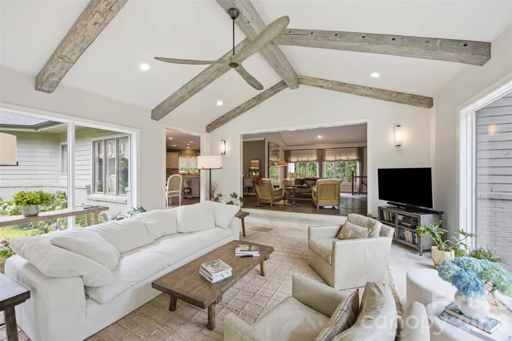 528 Stuart Ridge Cramerton, NC 28032