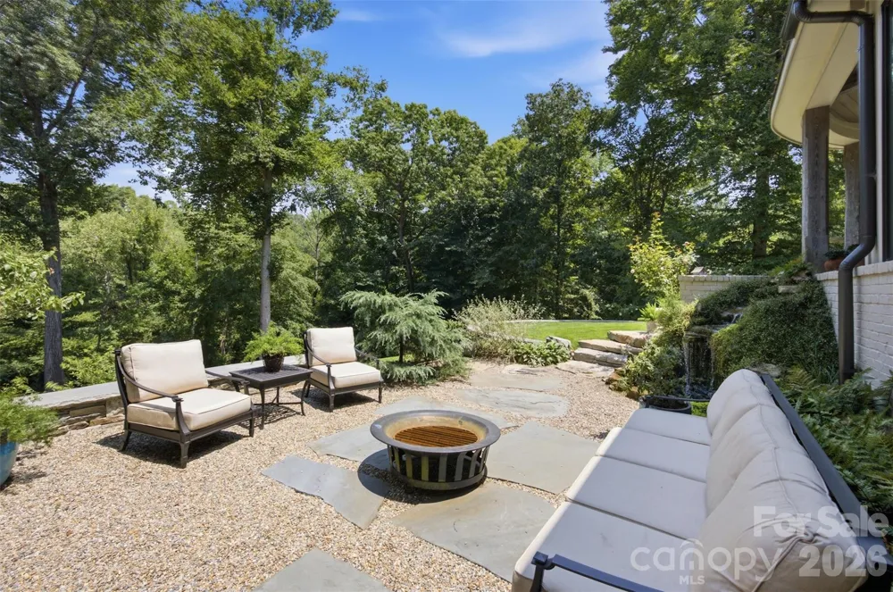 528 Stuart Ridge Cramerton, NC 28032