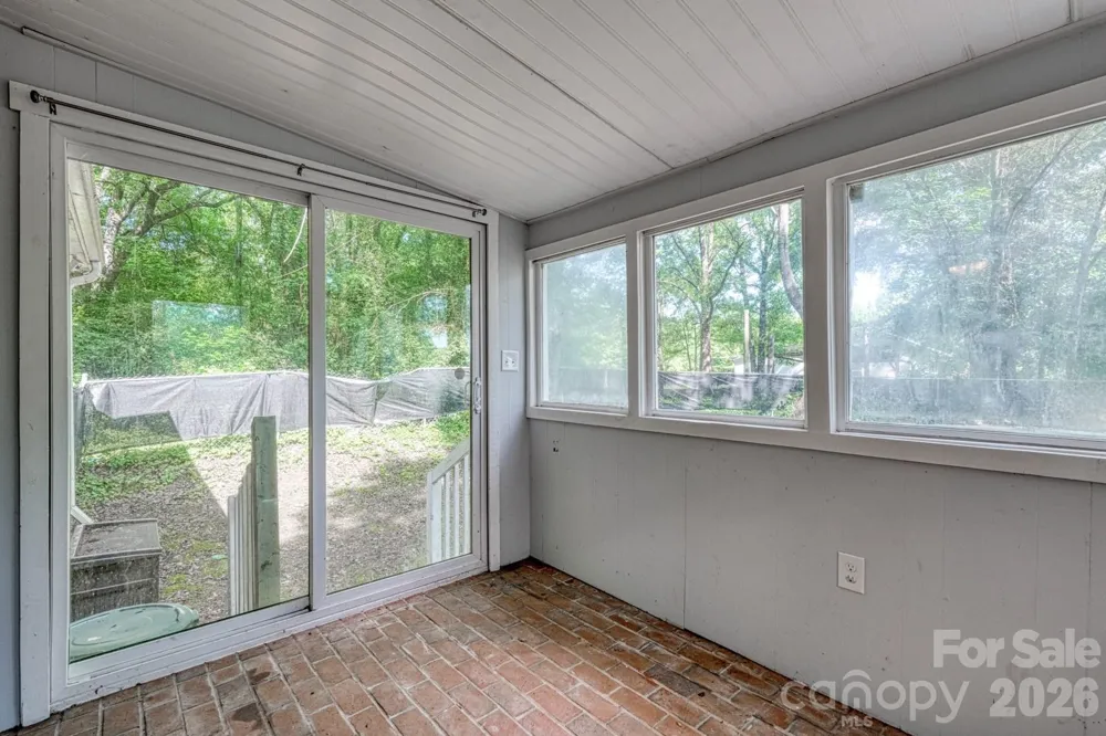 110 Chapman Circle Spartanburg, SC 29307