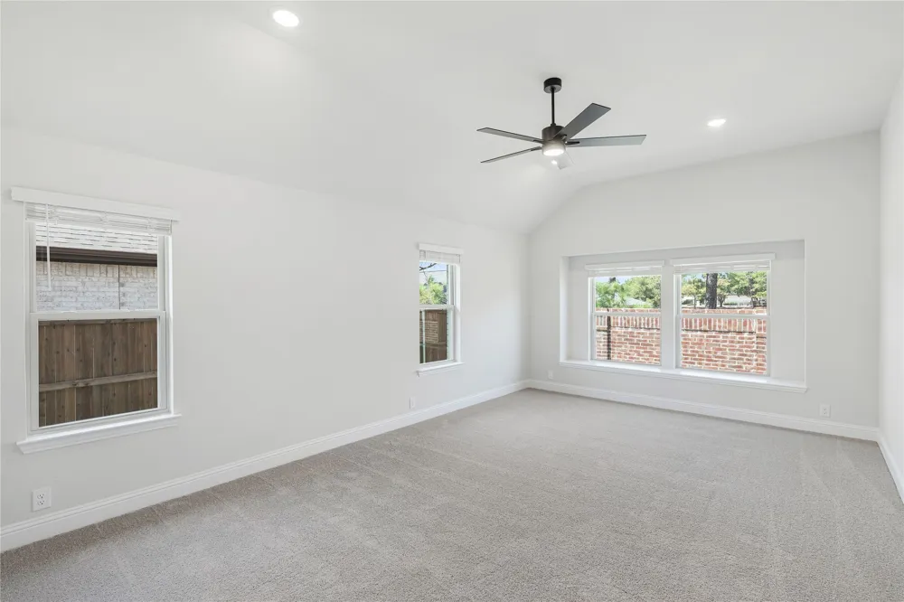 2315 Legacy Oaks Lane Bedford, TX 76021
