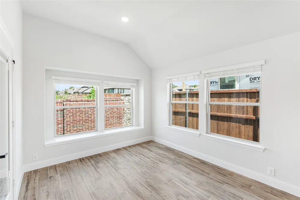 2315 Legacy Oaks Lane Bedford, TX 76021