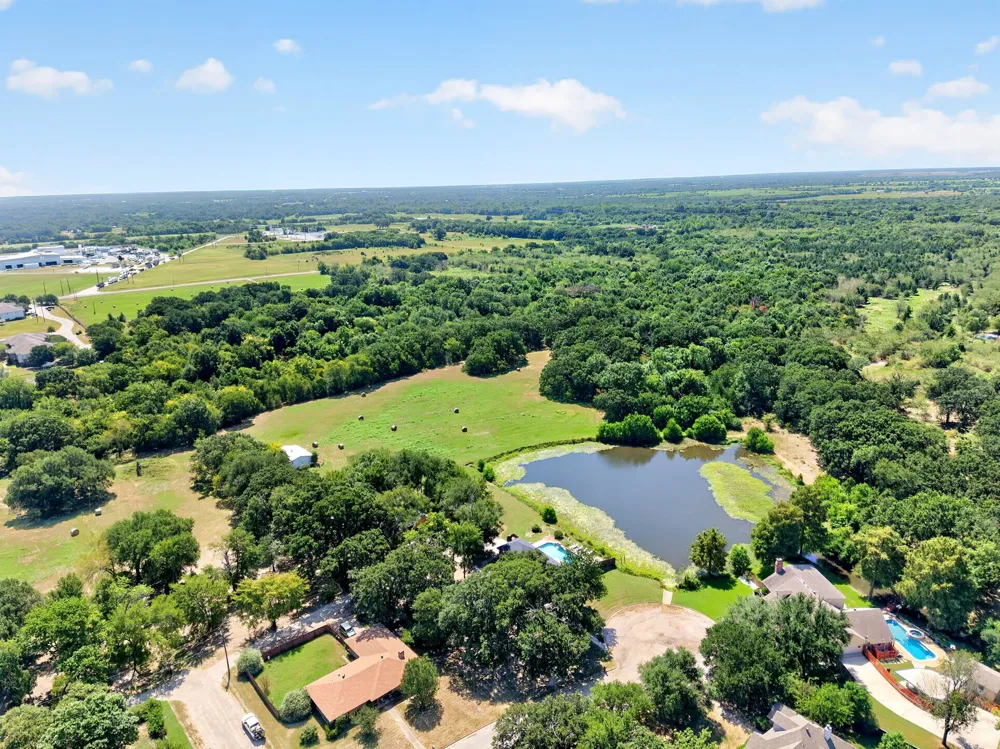 3041 Choctaw Road Commerce, TX 75428