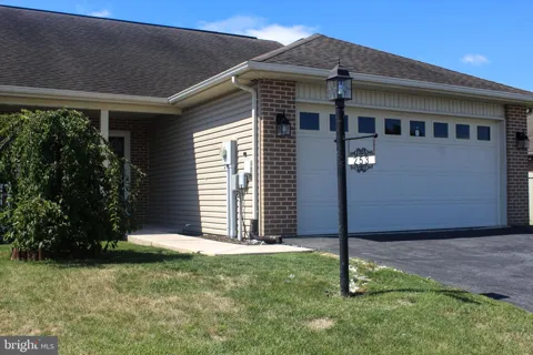 253 LANTERN LANE