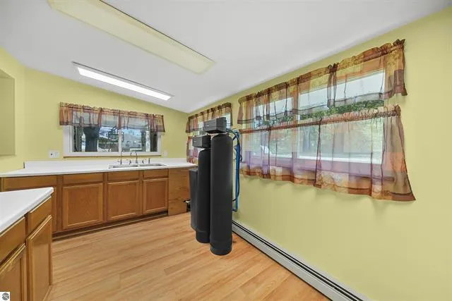6145 Parker Drive Lake, MI 48632
