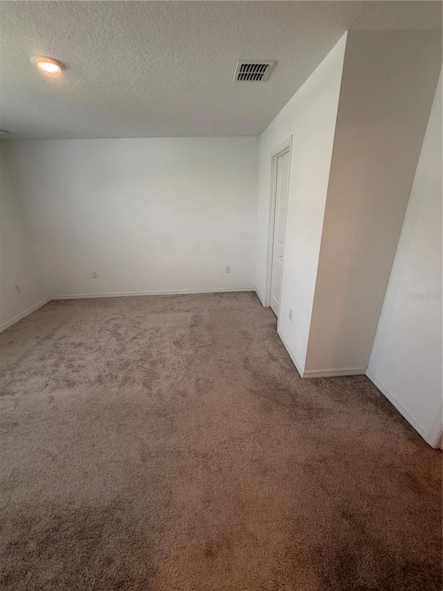 4870 SPANGLE DRIVE St Cloud, FL 34769