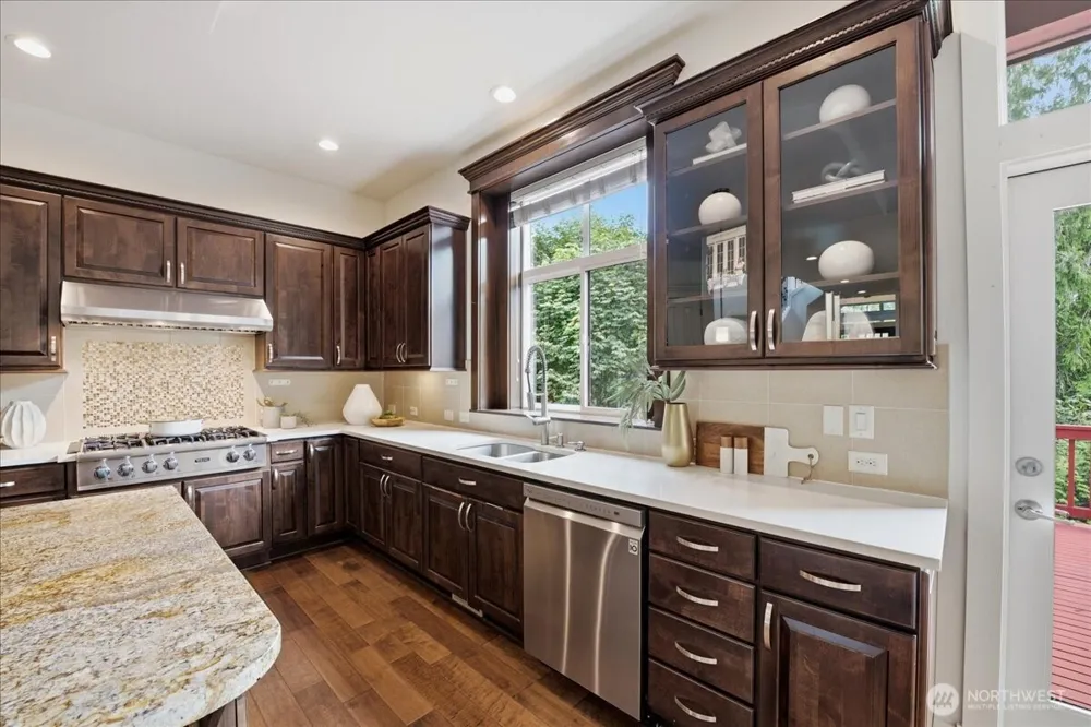 2210 NW Harmony Way Issaquah, WA 98027