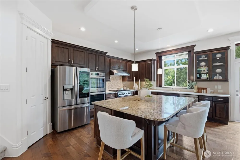 2210 NW Harmony Way Issaquah, WA 98027