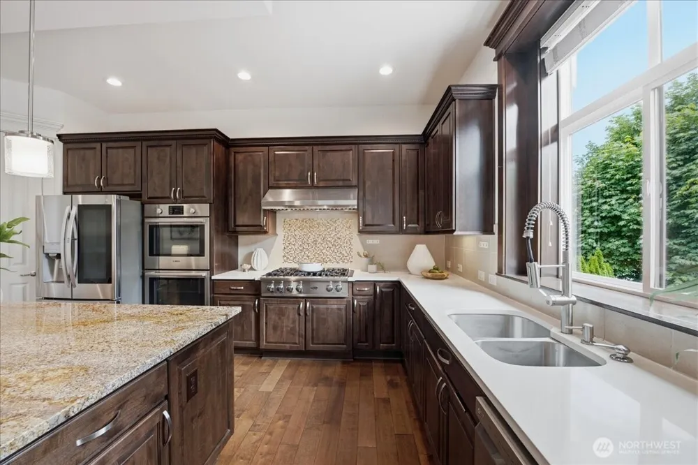 2210 NW Harmony Way Issaquah, WA 98027