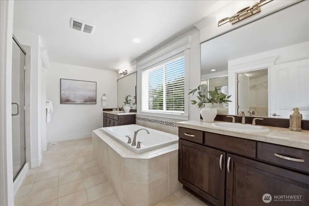 2210 NW Harmony Way Issaquah, WA 98027