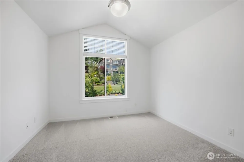 2210 NW Harmony Way Issaquah, WA 98027