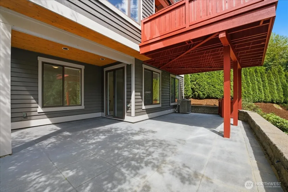 2210 NW Harmony Way Issaquah, WA 98027