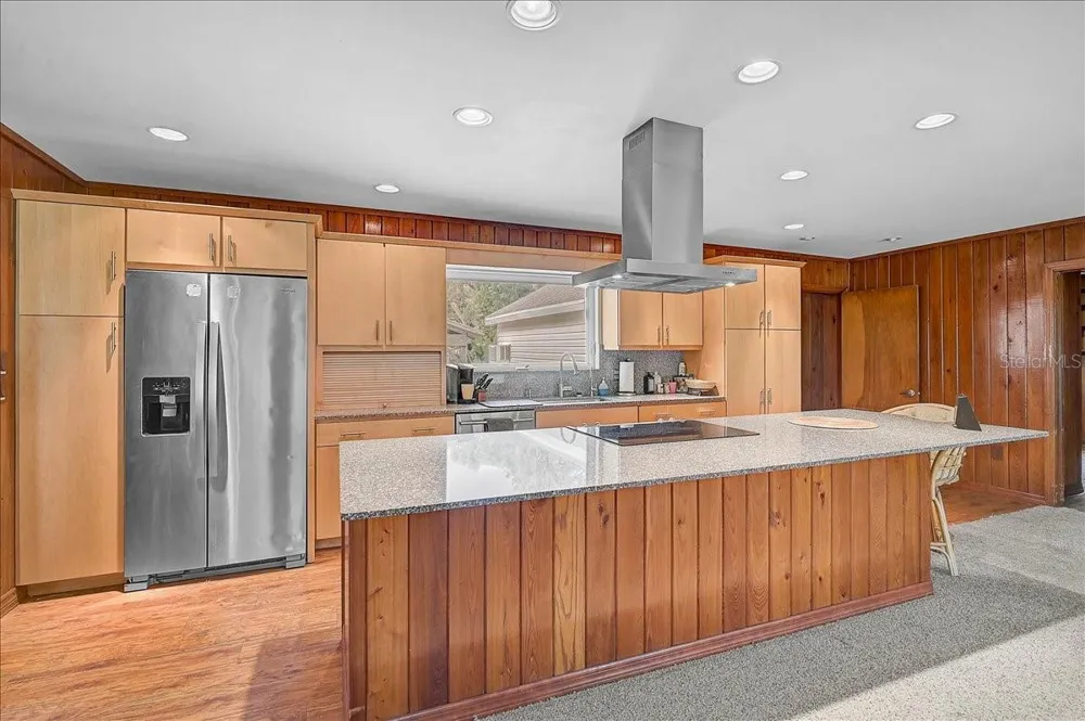 2404 BISPHAM ROAD Sarasota, FL 34231