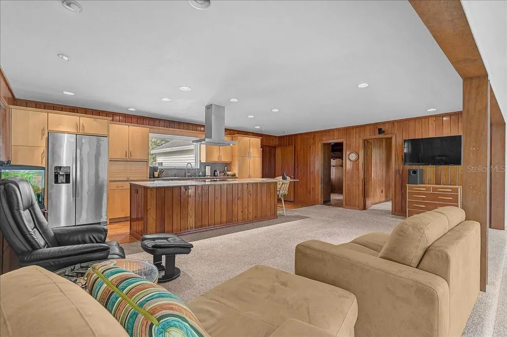 2404 BISPHAM ROAD Sarasota, FL 34231