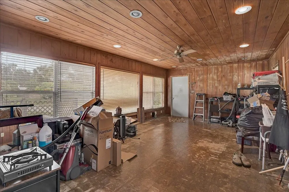 2404 BISPHAM ROAD Sarasota, FL 34231