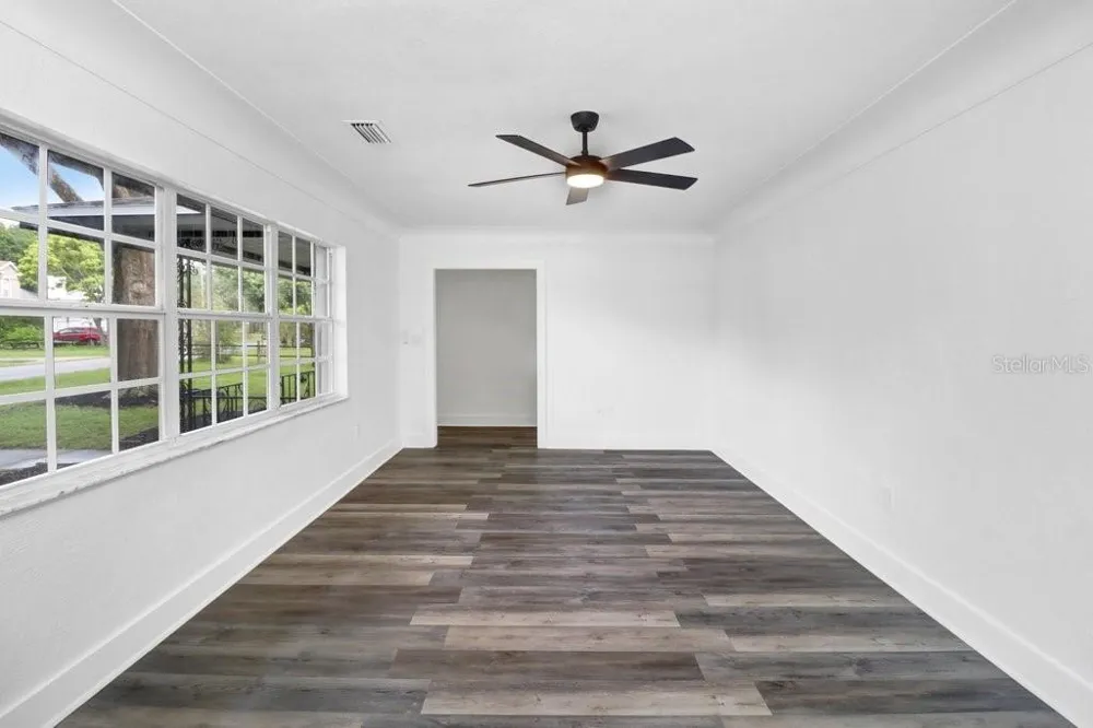 12113 MIDLAKE DRIVE Tampa, FL 33612