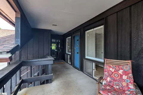 311 W Earle Street