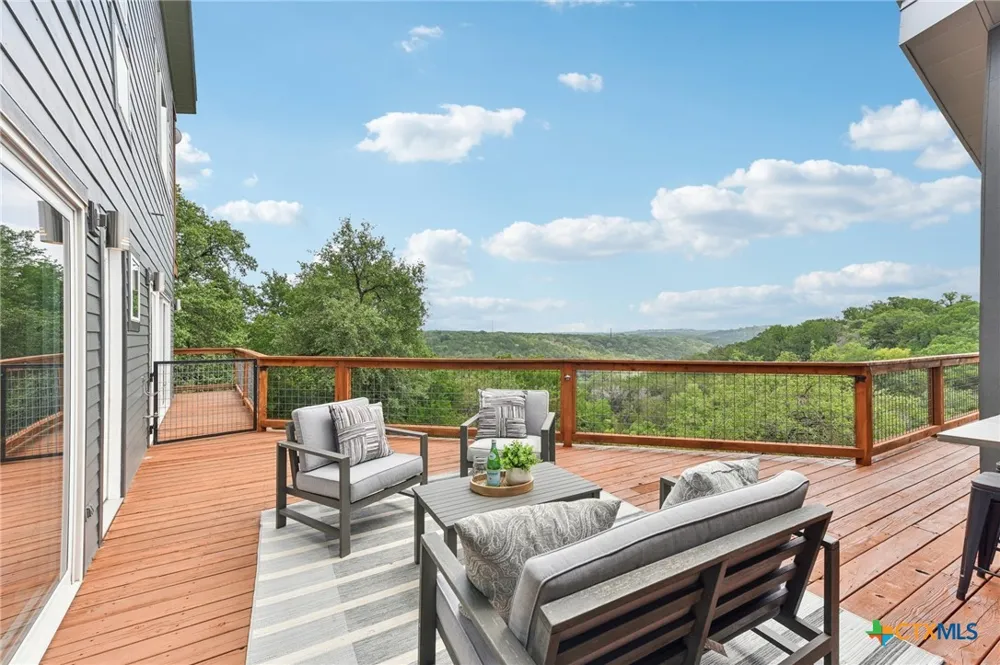 471 Turkey Drive Dripping Springs, TX 78620