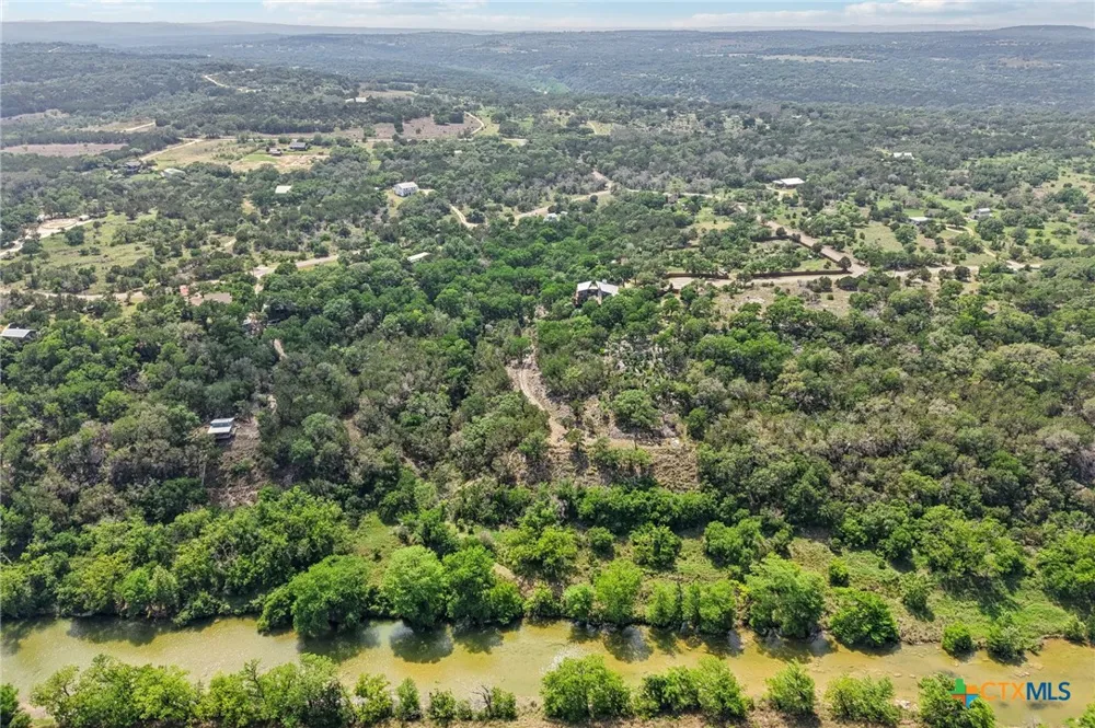 471 Turkey Drive Dripping Springs, TX 78620
