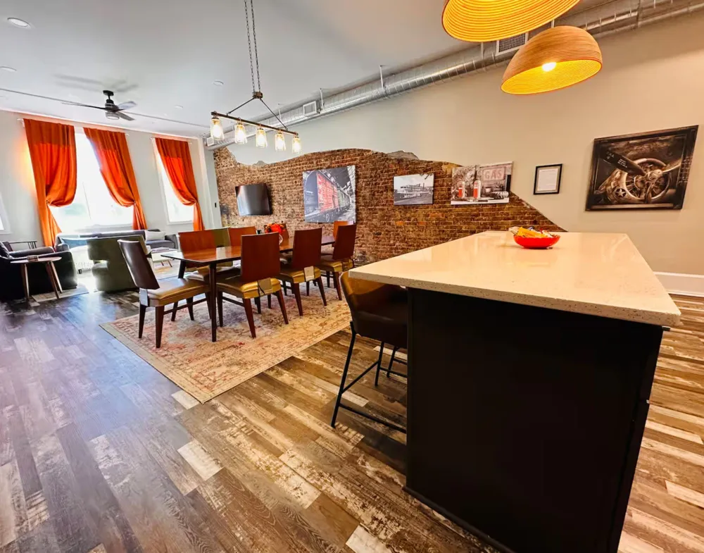124 Strawberry Aly #D Clarksville, TN 37040