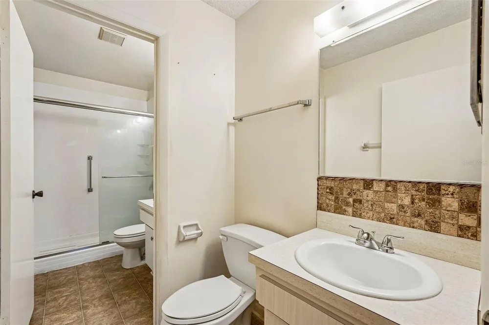 1329 NEW BEDFORD DRIVE Sun City Center, FL 33573