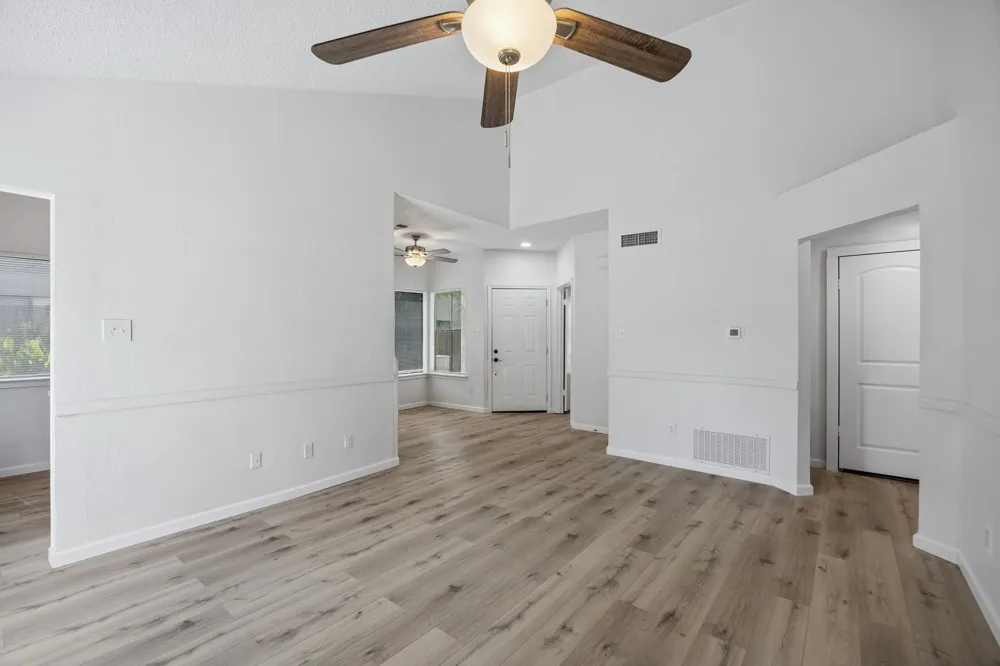 821 Dublin Drive #175 Richardson, TX 75080