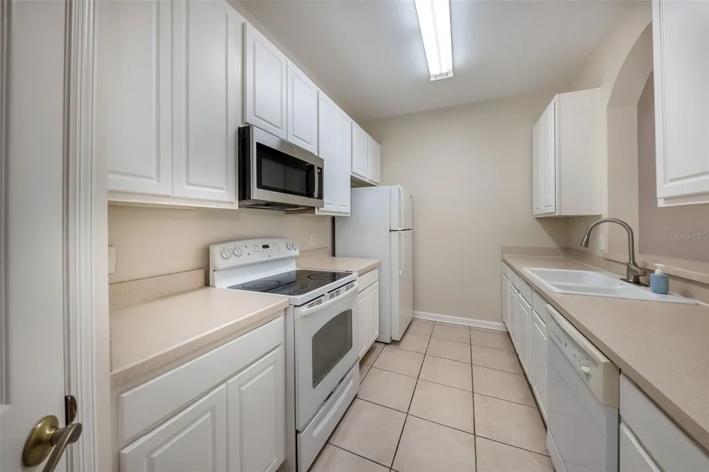 588 BRANTLEY TERRACE WAY #305 Altamonte Springs, FL 32714