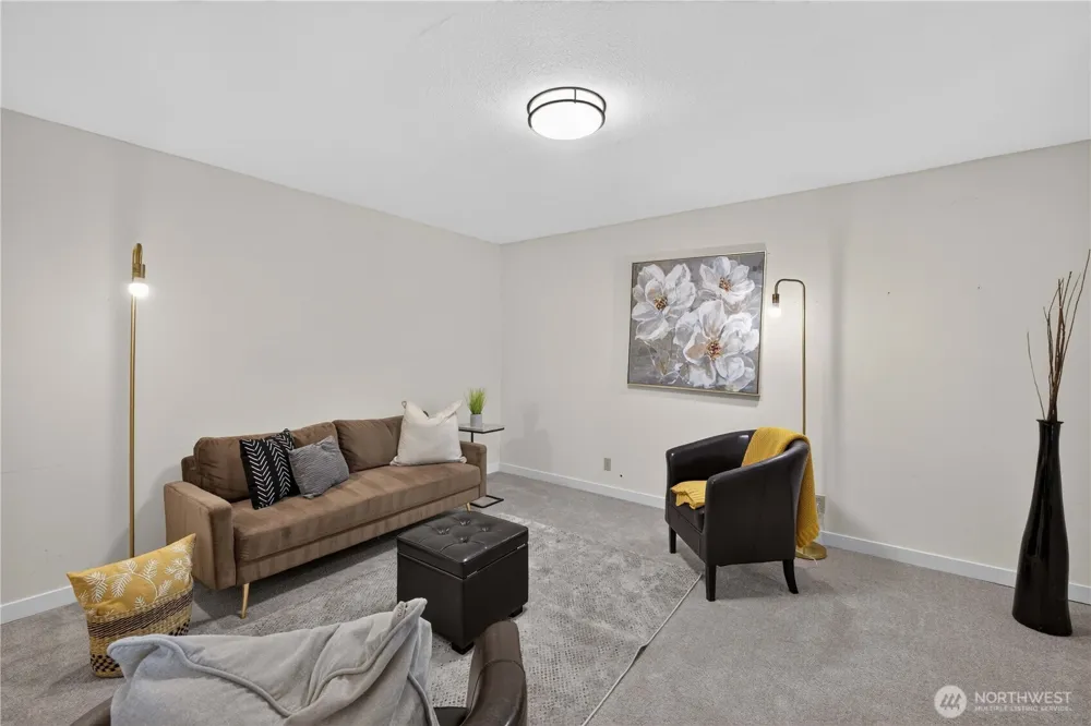 17432 Issaquah Hobart Road SE Issaquah, WA 98027