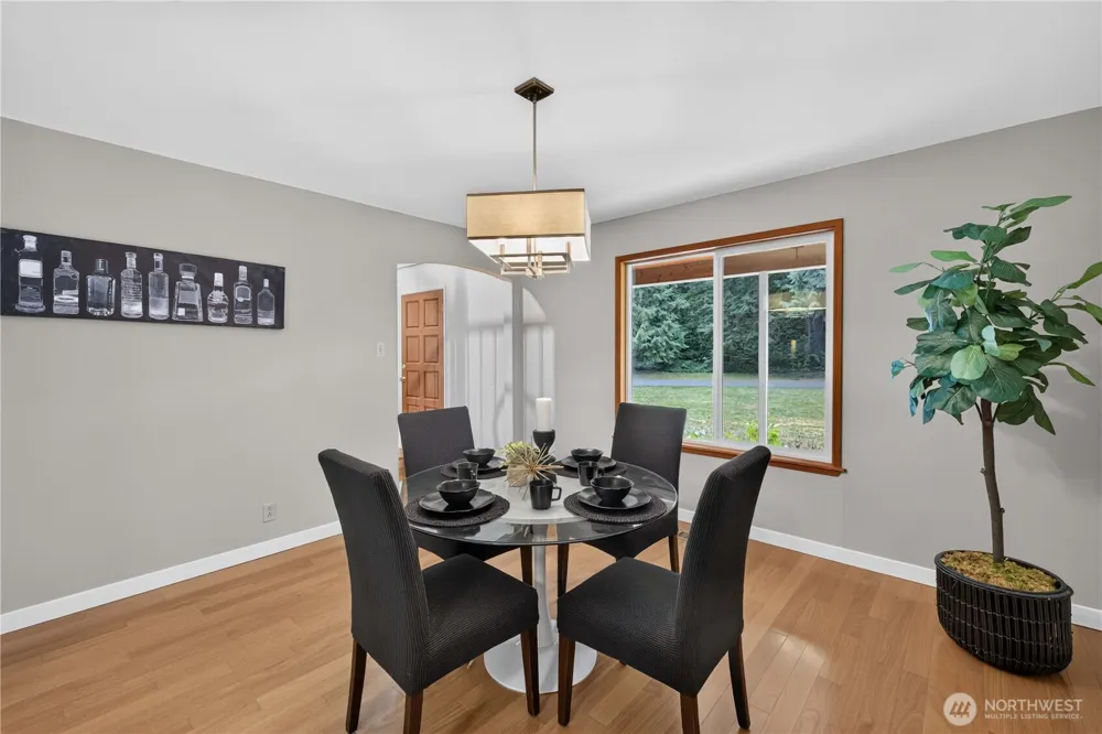 17432 Issaquah Hobart Road SE Issaquah, WA 98027