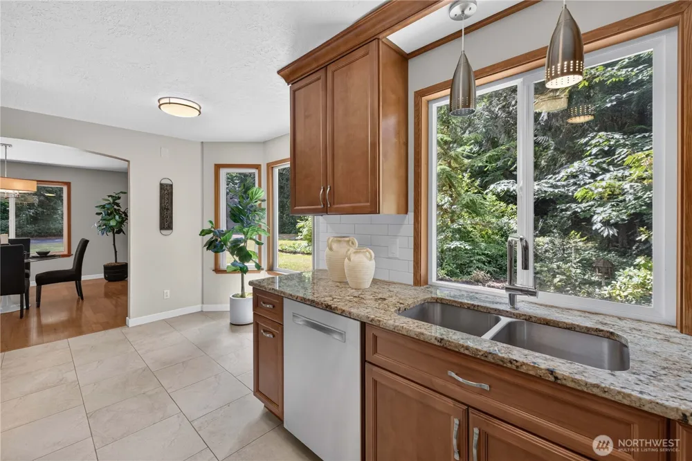 17432 Issaquah Hobart Road SE Issaquah, WA 98027