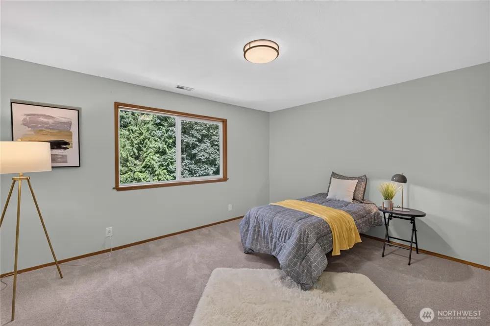 17432 Issaquah Hobart Road SE Issaquah, WA 98027