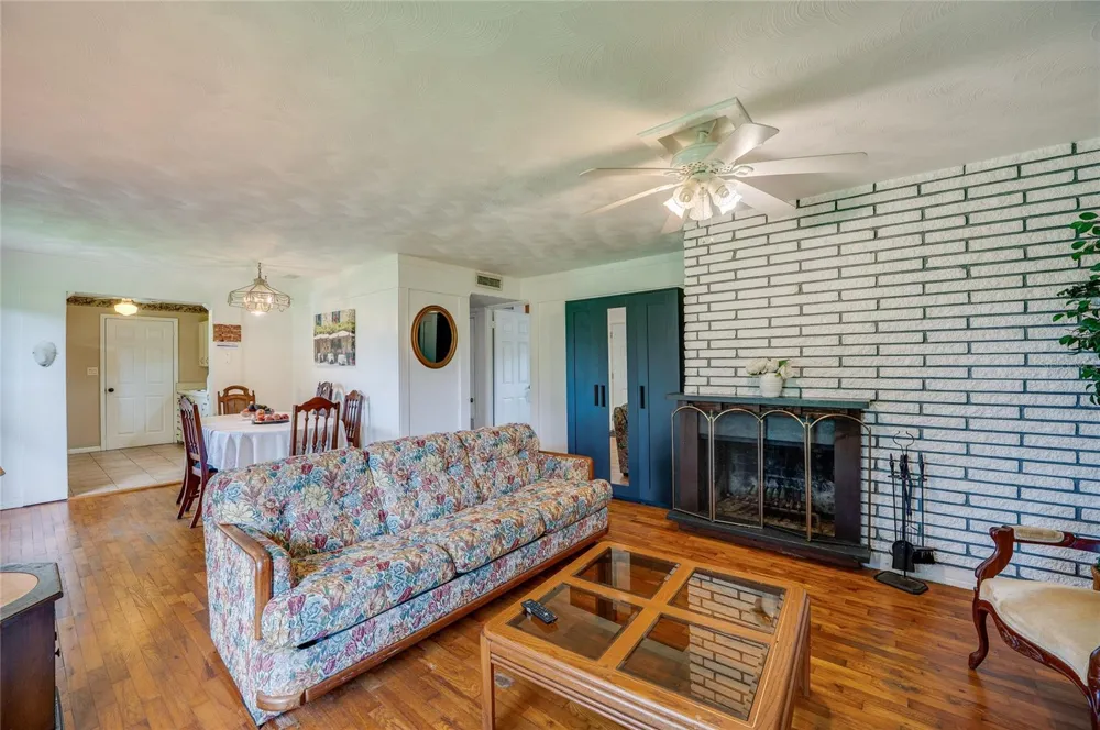 1101 16TH STREET Edgewater, FL 32132
