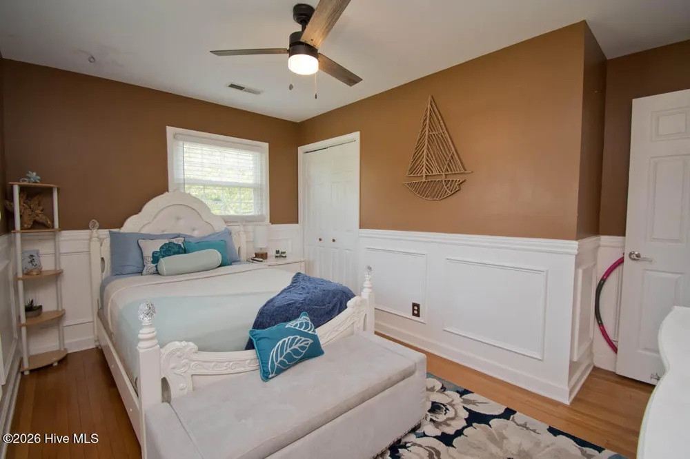 310 Holly Lane Cape Carteret, NC 28584