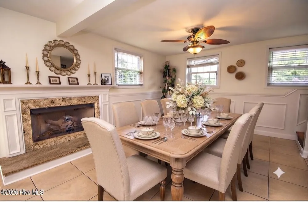 310 Holly Lane Cape Carteret, NC 28584