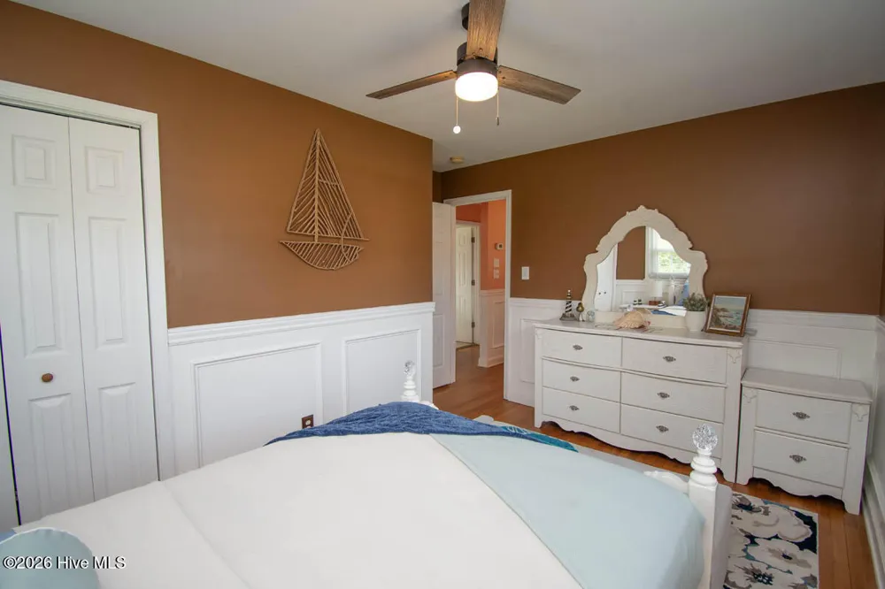 310 Holly Lane Cape Carteret, NC 28584