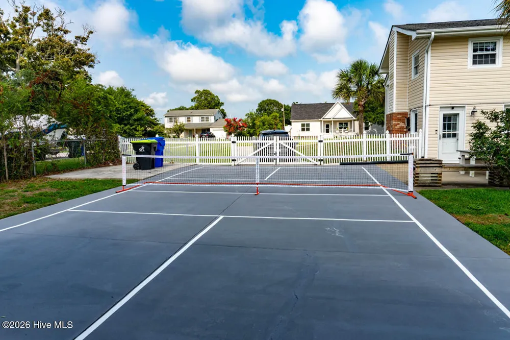310 Holly Lane Cape Carteret, NC 28584
