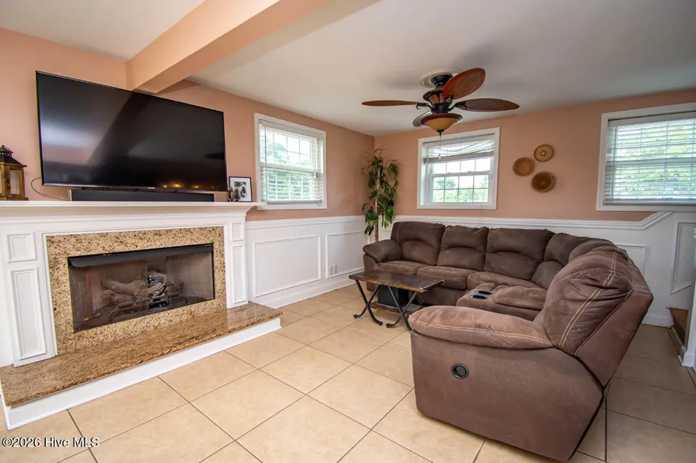 310 Holly Lane Cape Carteret, NC 28584