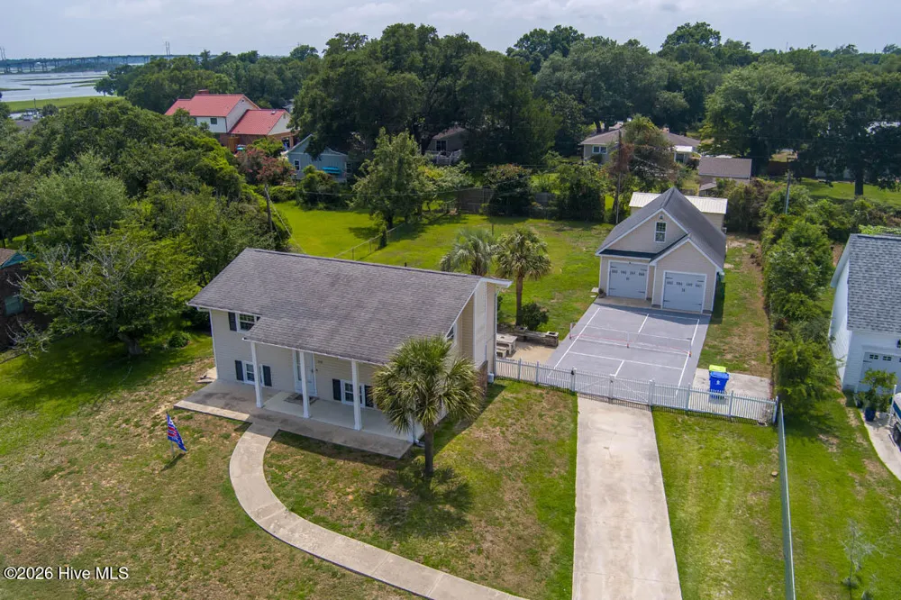 310 Holly Lane Cape Carteret, NC 28584
