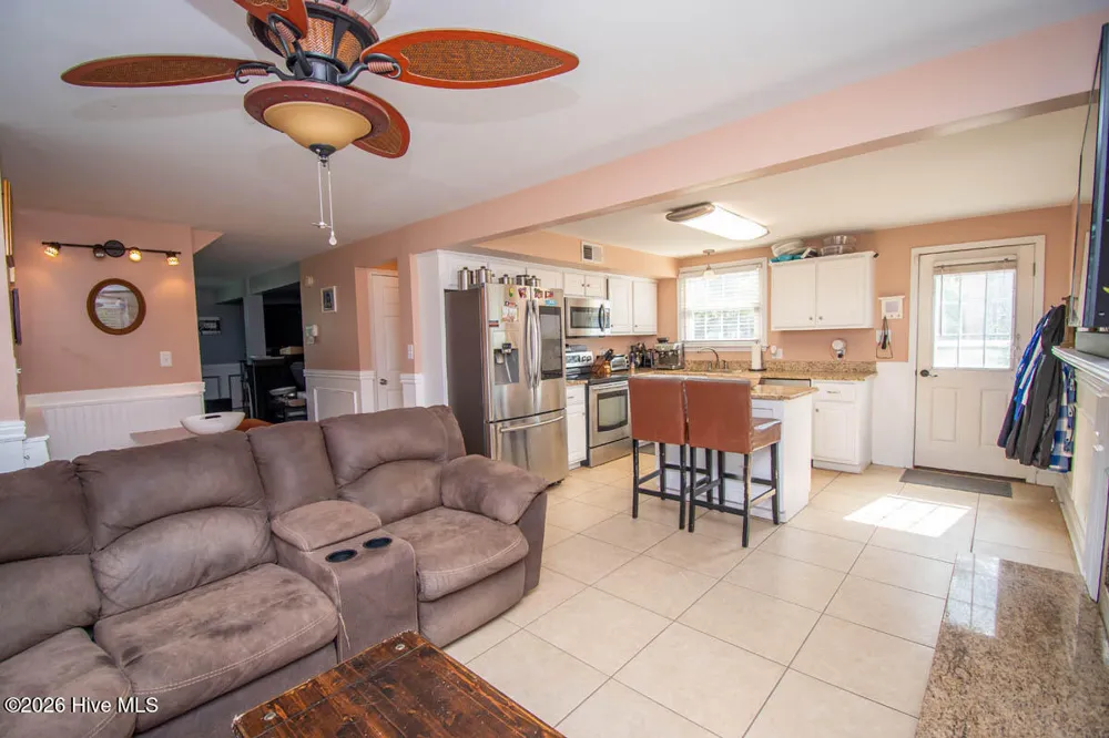 310 Holly Lane Cape Carteret, NC 28584
