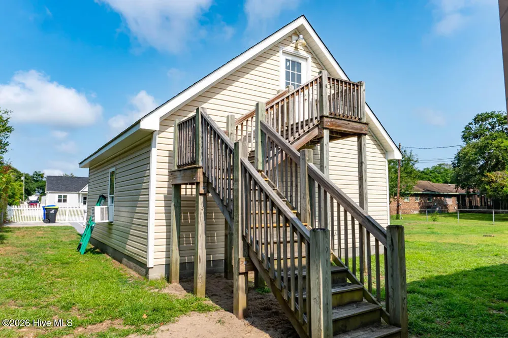 310 Holly Lane Cape Carteret, NC 28584