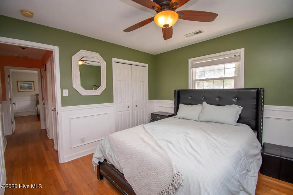 310 Holly Lane Cape Carteret, NC 28584