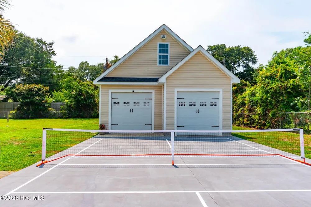 310 Holly Lane Cape Carteret, NC 28584