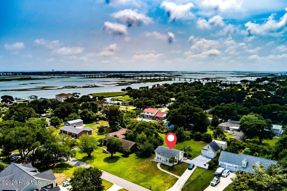 310 Holly Lane Cape Carteret, NC 28584