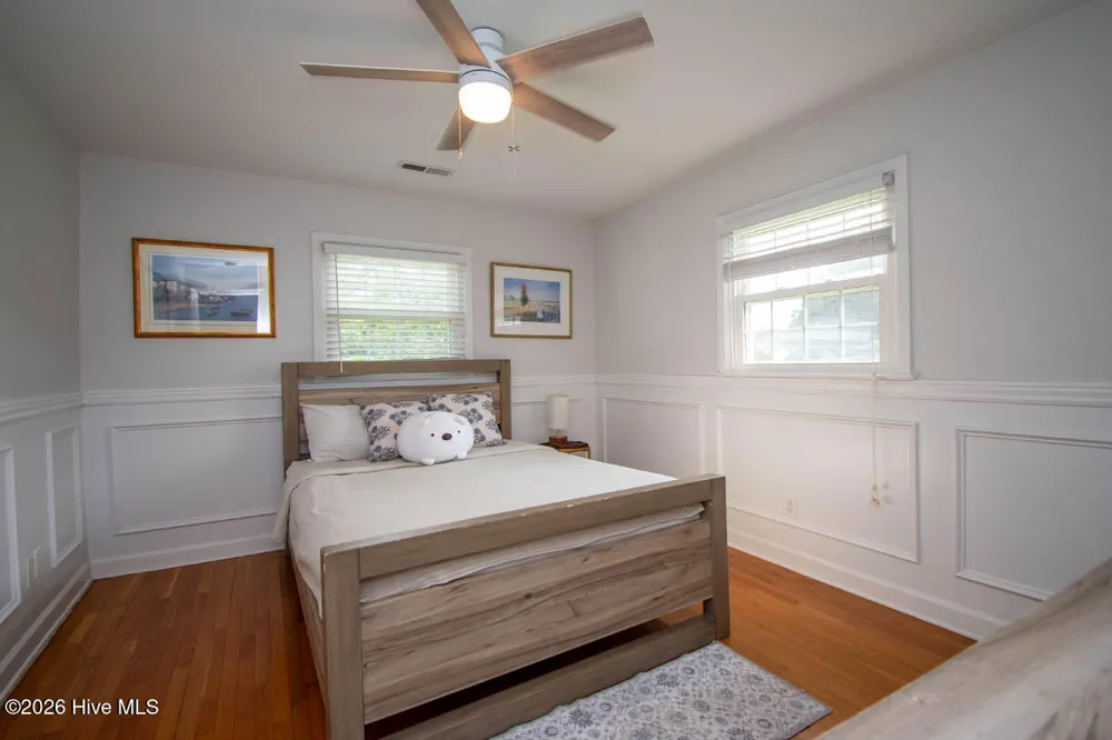 310 Holly Lane Cape Carteret, NC 28584