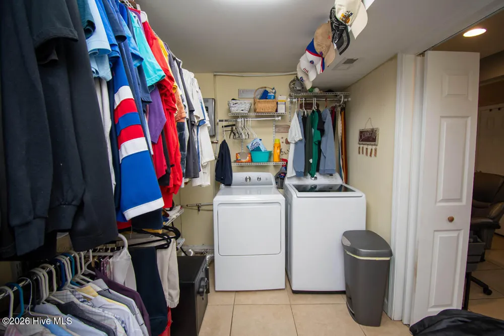 310 Holly Lane Cape Carteret, NC 28584