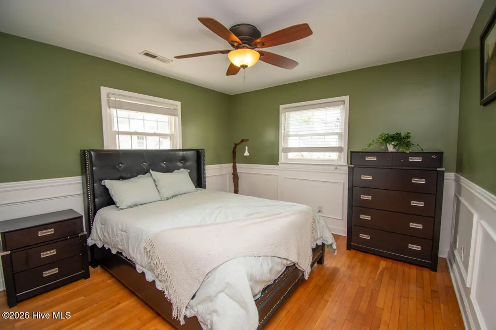 310 Holly Lane Cape Carteret, NC 28584