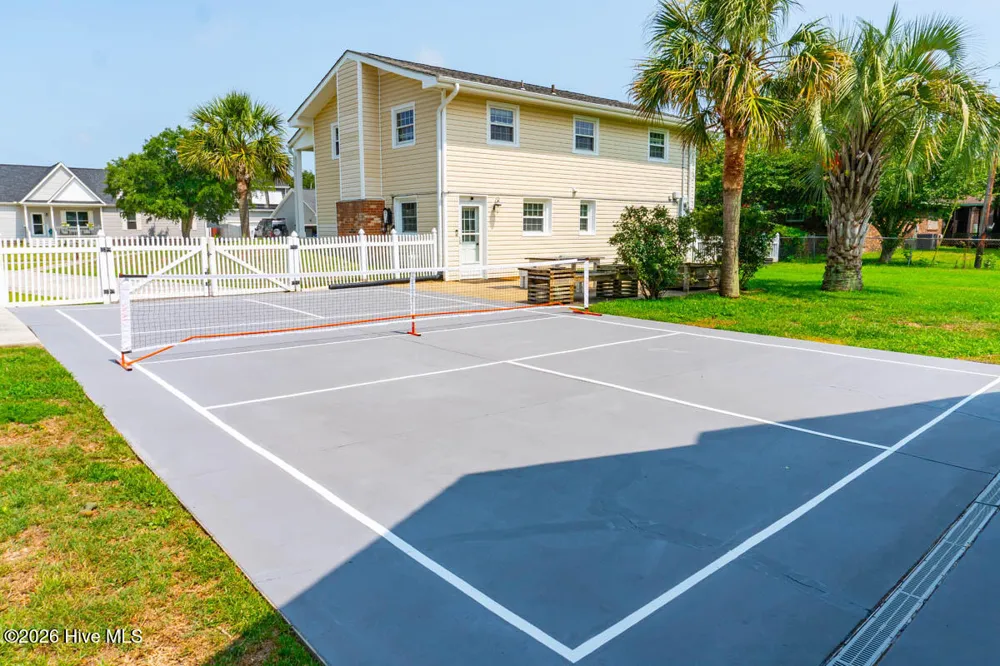 310 Holly Lane Cape Carteret, NC 28584