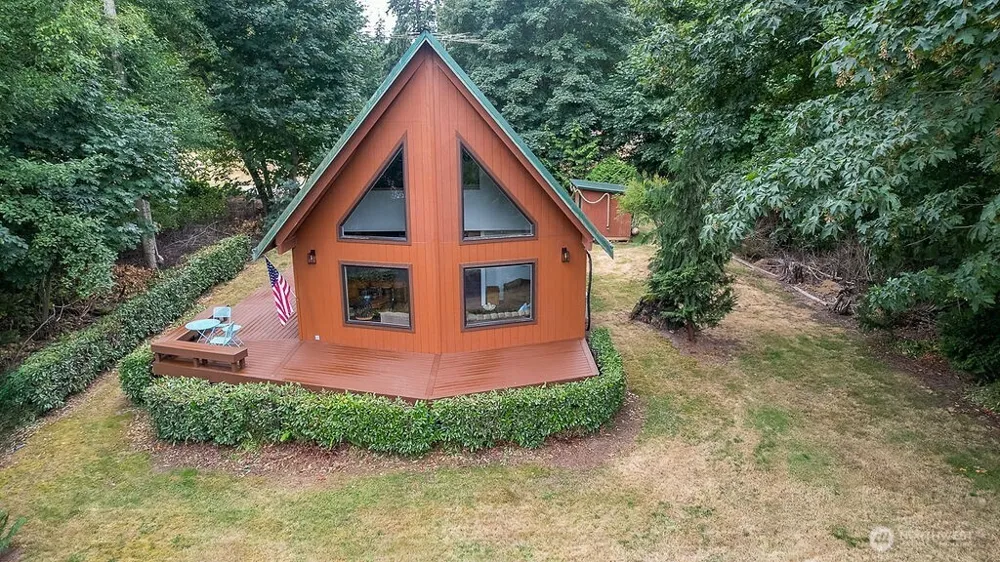 55 A Snohomish Way Hat Island, WA 98206