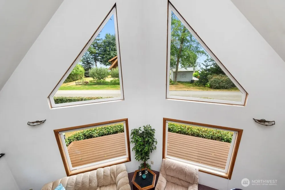 55 A Snohomish Way Hat Island, WA 98206